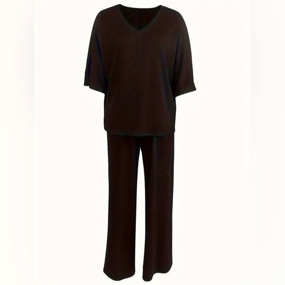 Casual Solid Color Pants Set, Half Sleeve V Neck Top & Wide Leg Pants Outfit - Picture 8 of 12